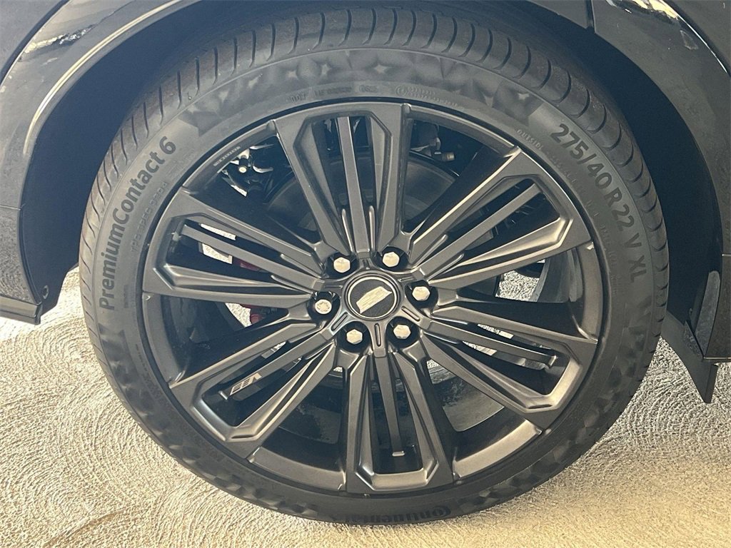 New 2026 Cadillac Lyriq V image 35