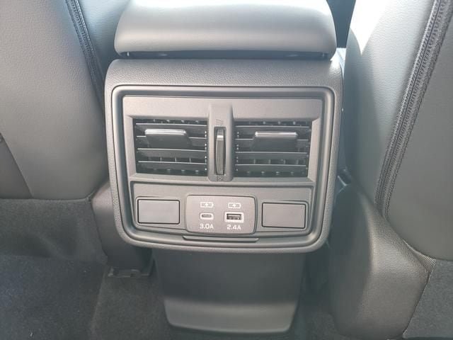 New 2026 Subaru Forester Touring AWD/4WD image 12