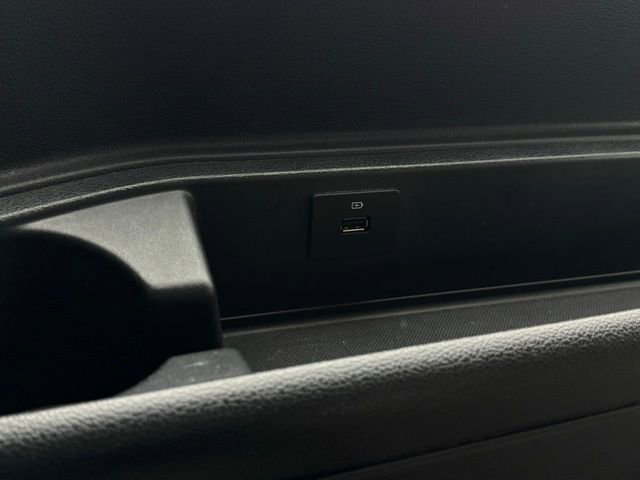 Used 2024 Ford Expedition Max Limited image 24