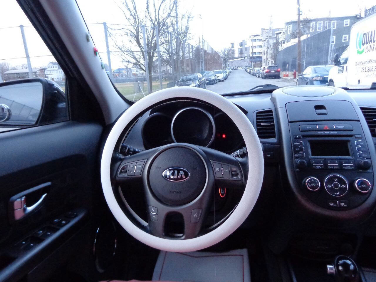 Used 2013 Kia Soul + image 22