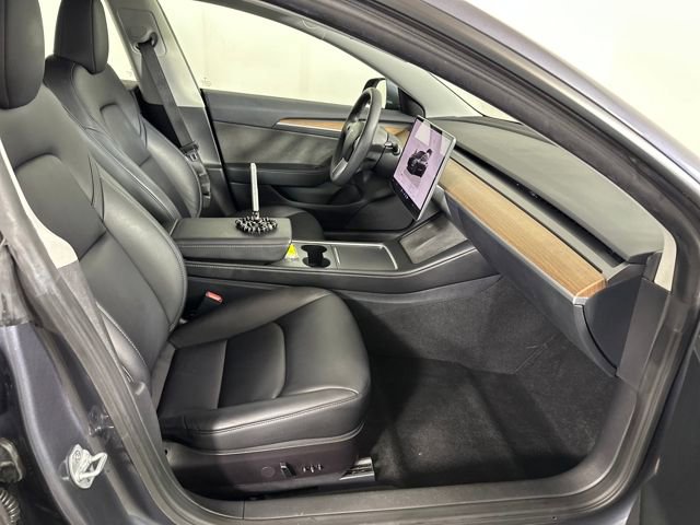 Used 2023 Tesla Model 3 Standard Range image 27
