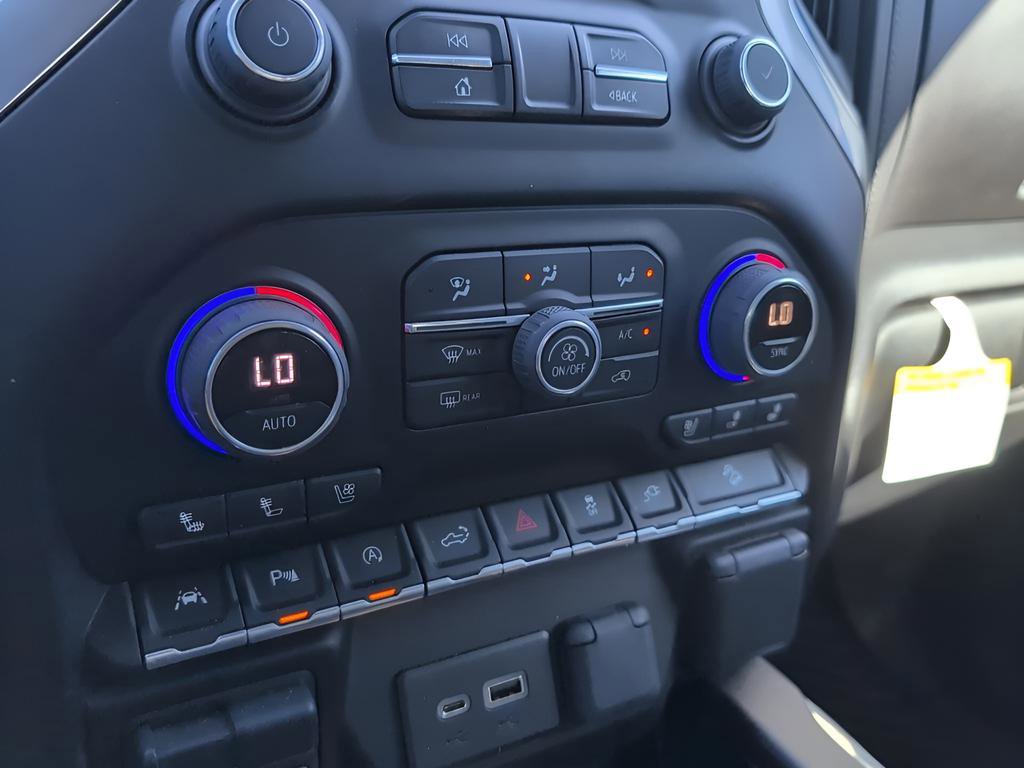 Used 2022 Chevrolet Silverado 1500 LTZ w/ Safety Package II image 19