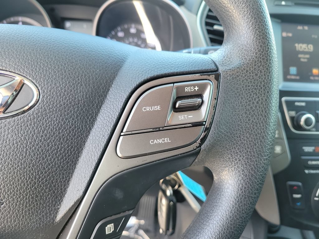 Used 2017 Hyundai Santa Fe Sport FWD image 16