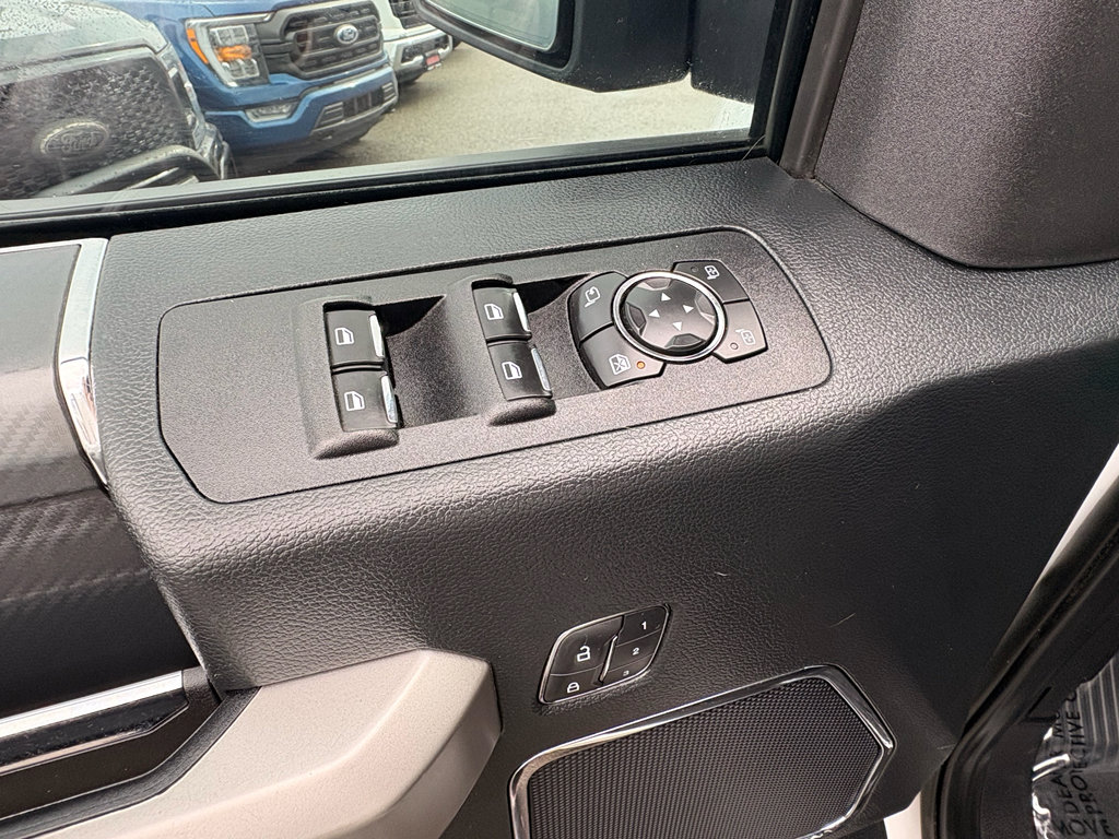 Used 2020 Ford F150 Lariat w/ Equipment Group 502A Luxury AWD/4WD image 15