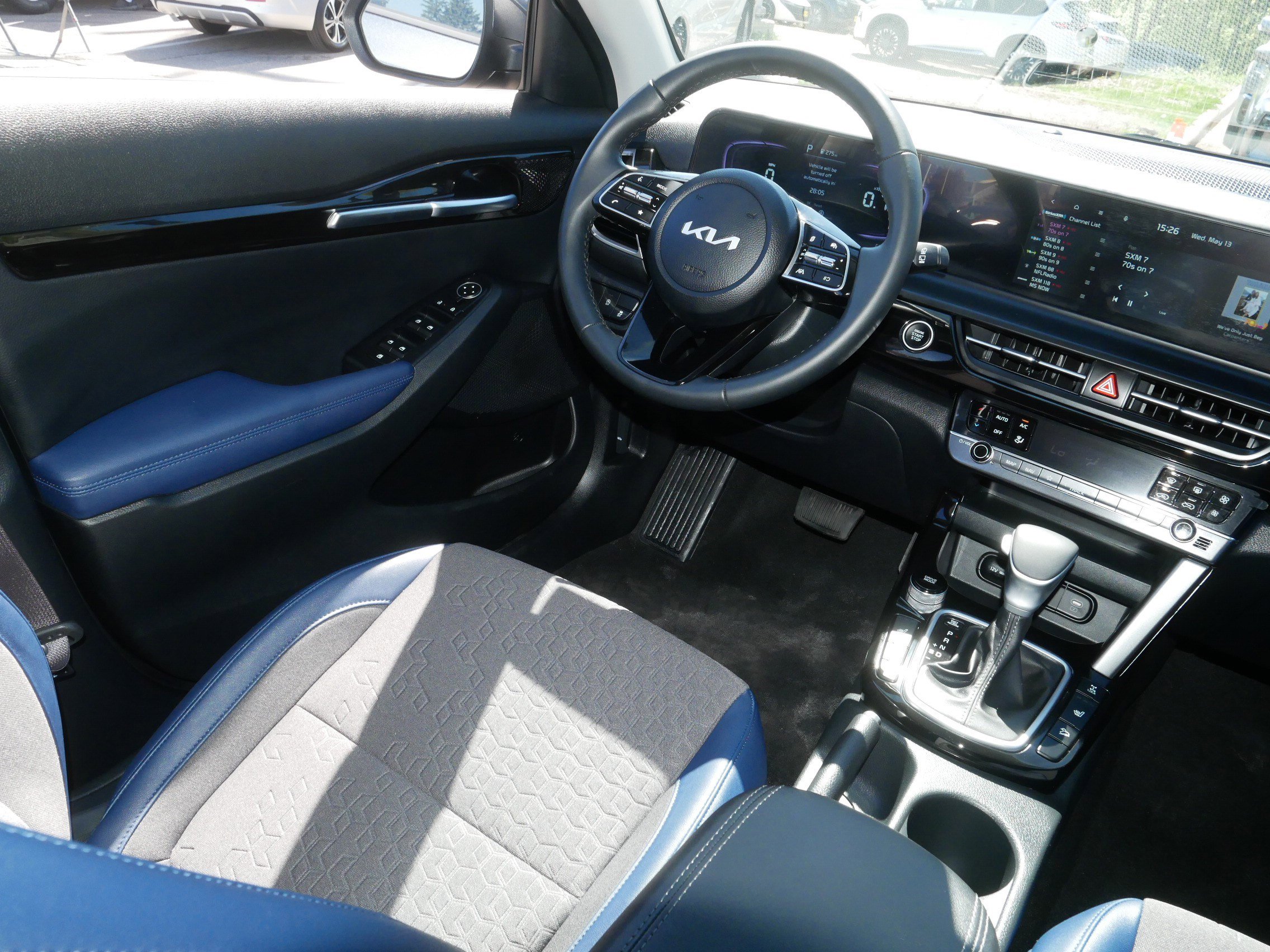Used 2025 Kia Seltos S AWD/4WD image 9