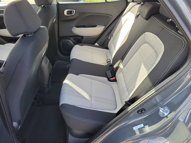 New 2026 Hyundai Venue SEL FWD image 23