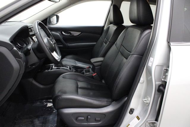 Used 2020 Nissan Rogue SL image 10