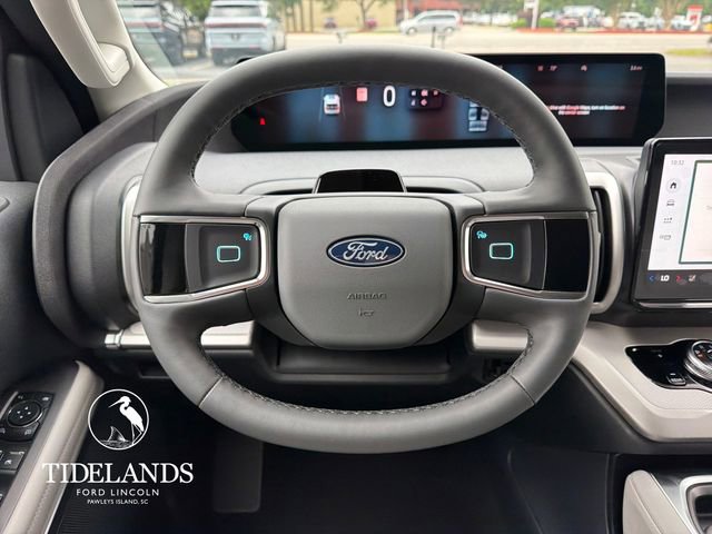 New 2026 Ford Expedition Active RWD image 16