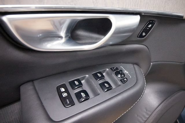 Certified 2023 Volvo XC90 B6 Ultimate AWD/4WD image 12