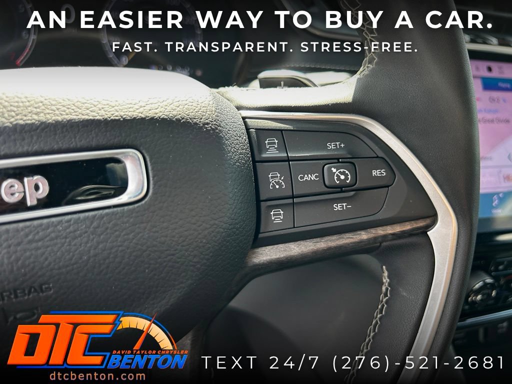 Used 2025 Jeep Grand Cherokee L Limited w/ Luxury Tech Group II AWD/4WD image 15