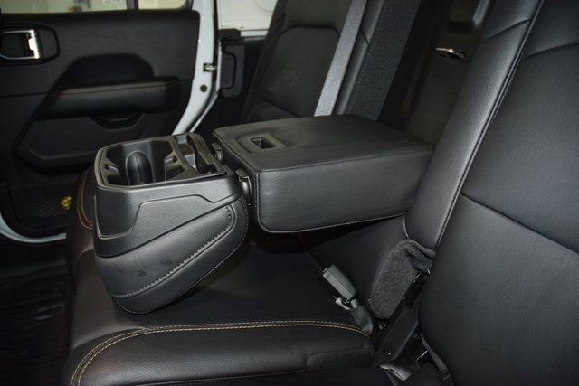 Used 2024 Jeep Wrangler Sahara w/ Technology Group image 43