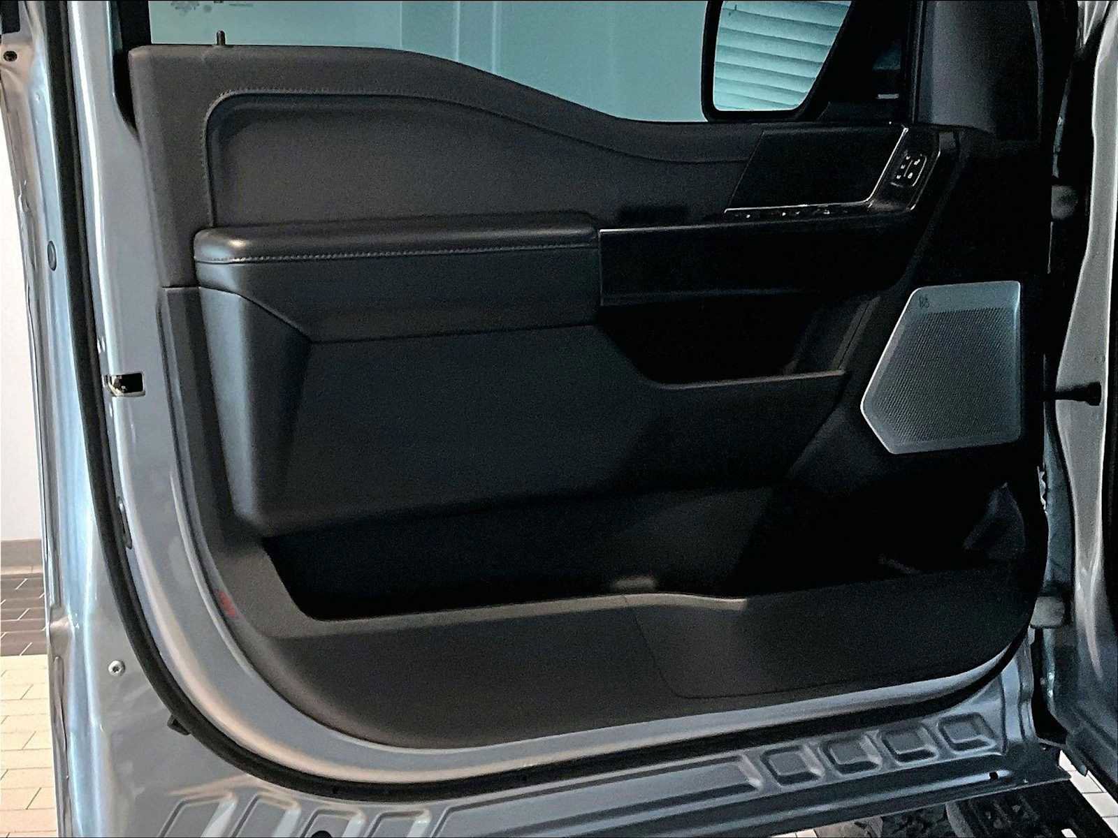 Used 2023 Ford F150 Raptor image 26