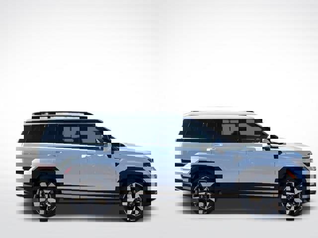 New 2026 Hyundai Santa Fe Limited w/ Tow & Go Package image 4