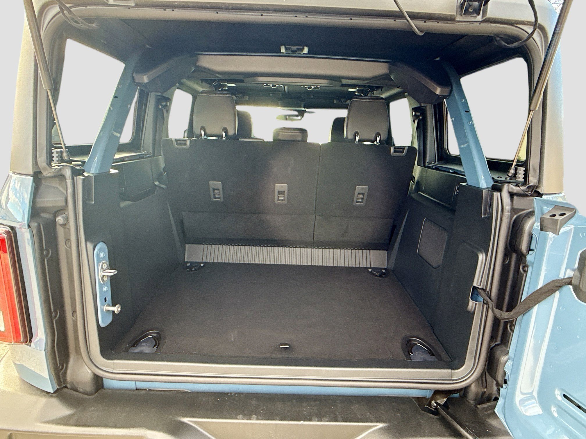 Used 2025 Ford Bronco Outer Banks image 27