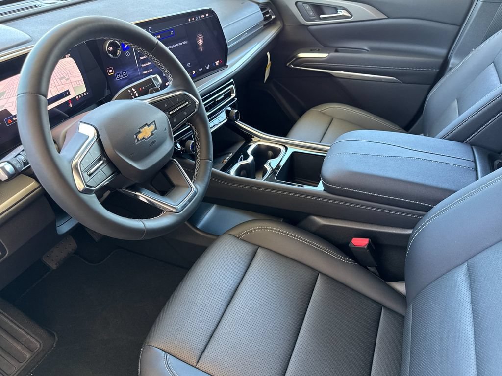 New 2026 Chevrolet Traverse LT FWD image 9