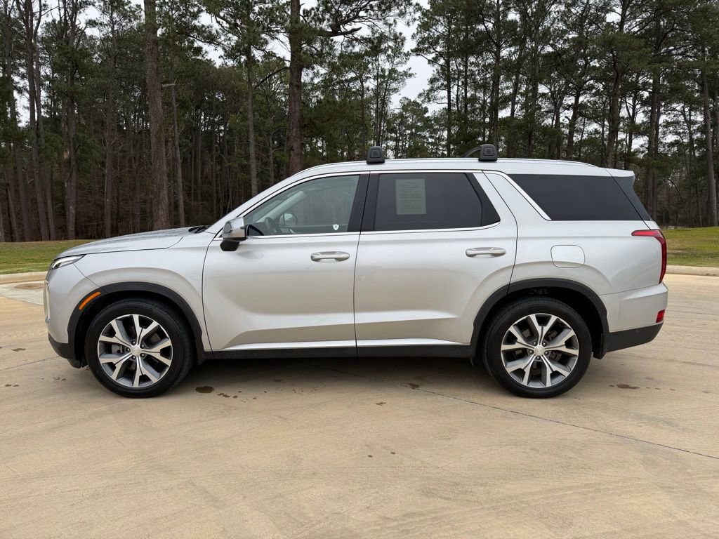 Used 2022 Hyundai Palisade SEL w/ Premium Package image 2
