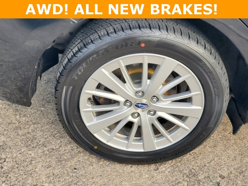 Used 2017 Subaru Impreza 2.0i Premium image 5