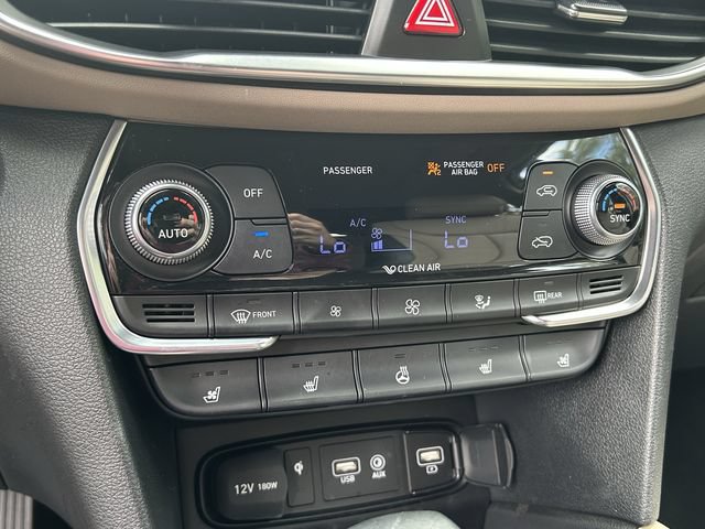 Used 2020 Hyundai Santa Fe Limited FWD image 27