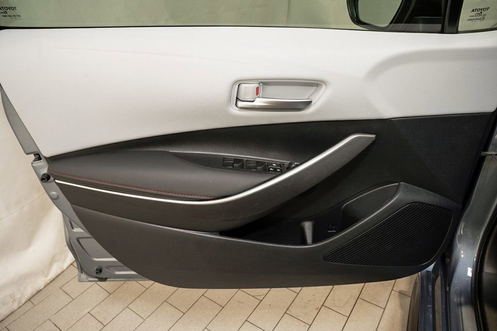 Certified 2024 Toyota Corolla SE FWD image 11