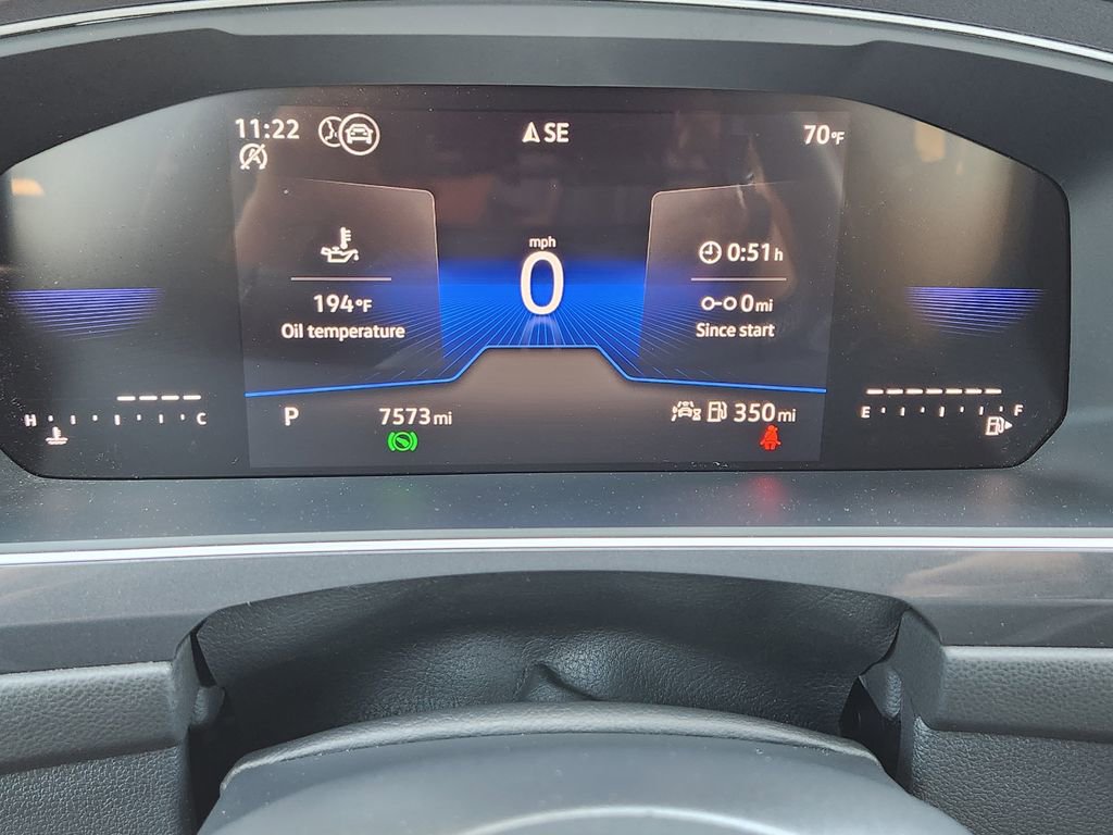 Used 2024 Volkswagen Tiguan SE image 10