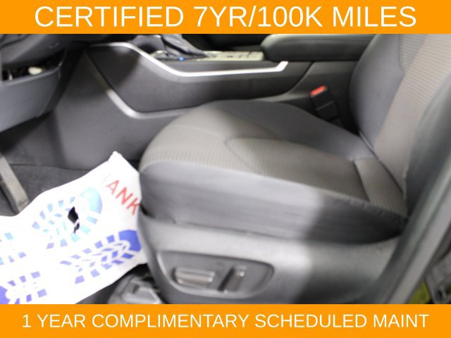 Used 2021 Toyota Highlander L AWD/4WD image 21