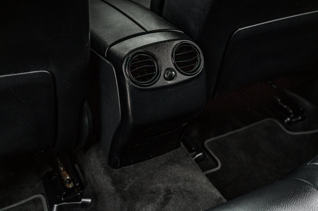 Used 2019 Mercedes-Benz GLC 300 4MATIC image 35
