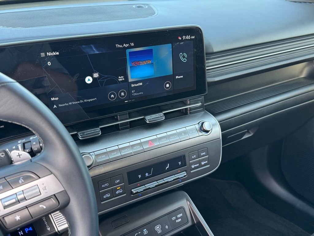Used 2025 Hyundai Kona SEL image 28