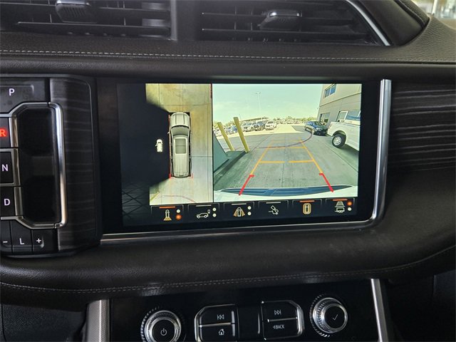 Used 2024 GMC Yukon XL Denali w/ Advanced Technology Package image 17