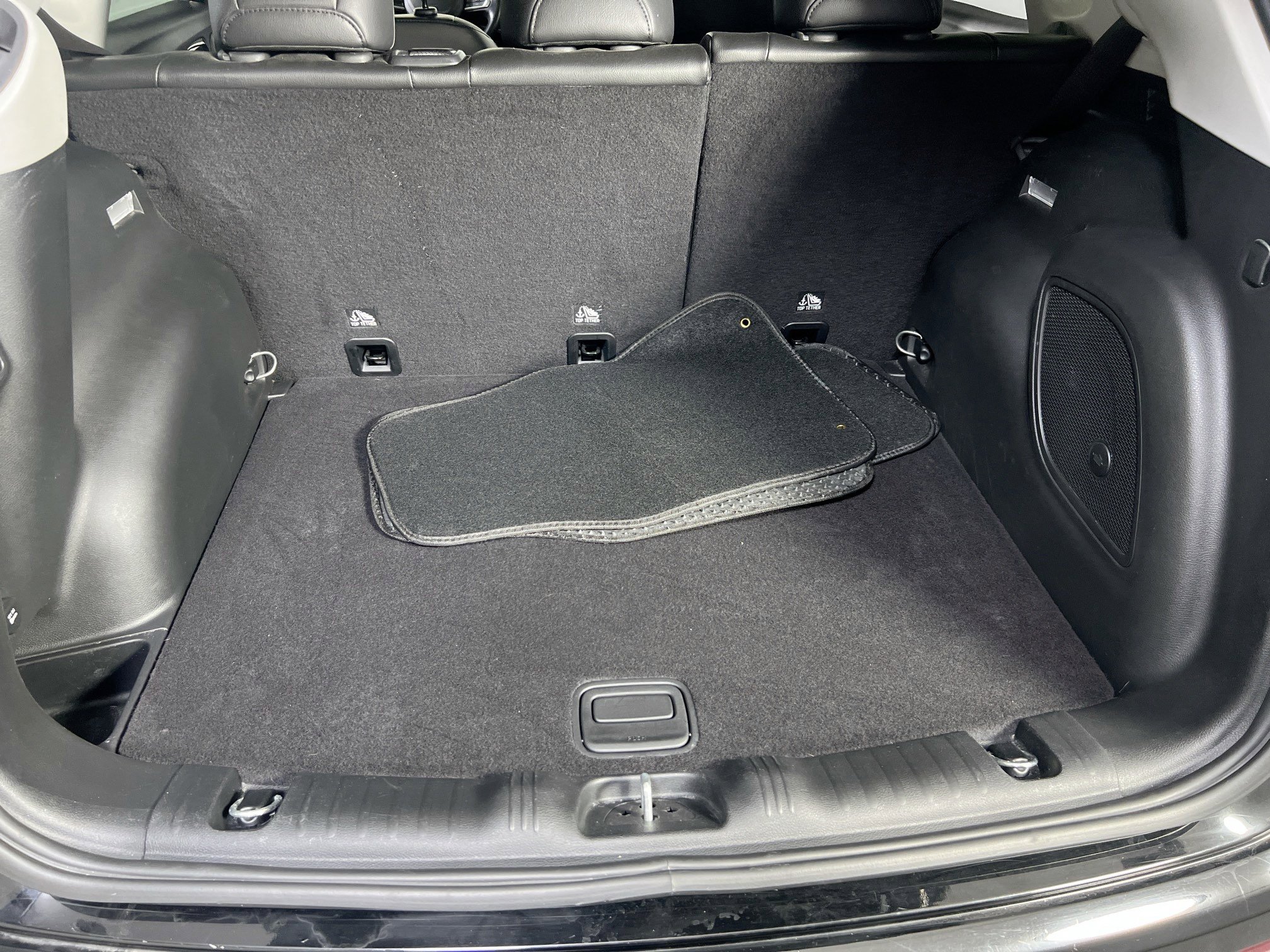 Used 2022 Jeep Compass Trailhawk w/ Trailhawk Elite Group image 27