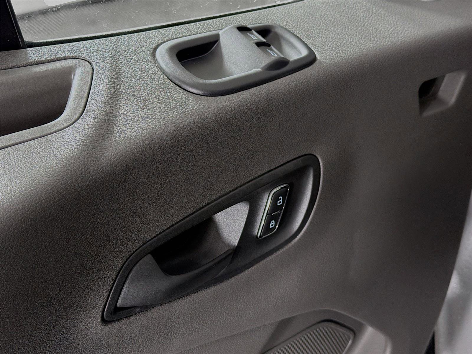 New 2026 Ford Transit 250 Low Roof AWD image 18