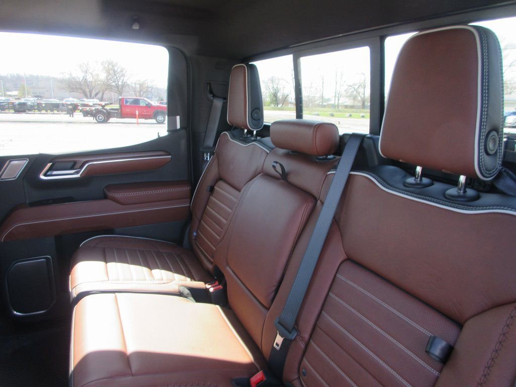 New 2026 GMC Sierra 1500 Denali Ultimate AWD/4WD image 16