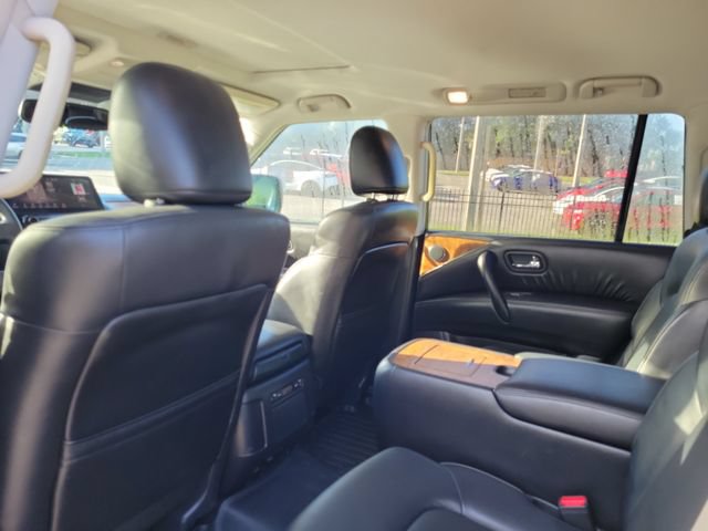 Used 2021 Nissan Armada SL w/ Captain's Chairs Package AWD/4WD image 13