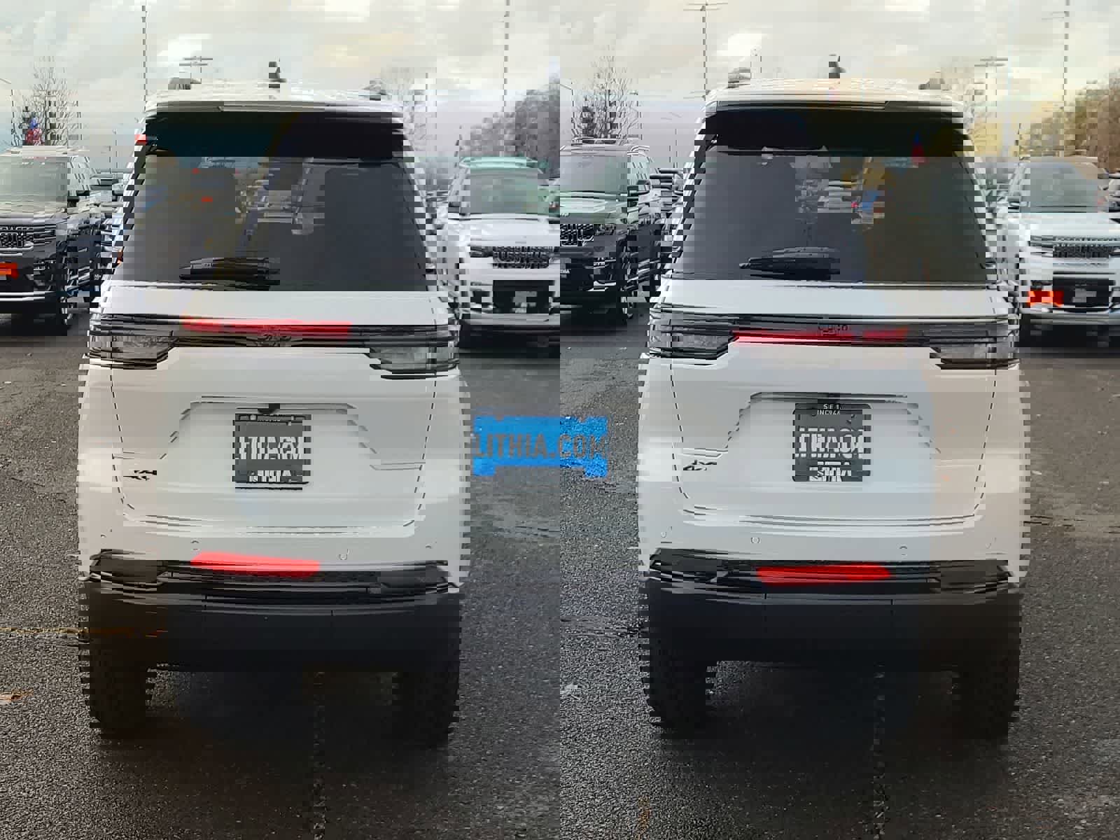 New 2025 Jeep Grand Cherokee Altitude image 13