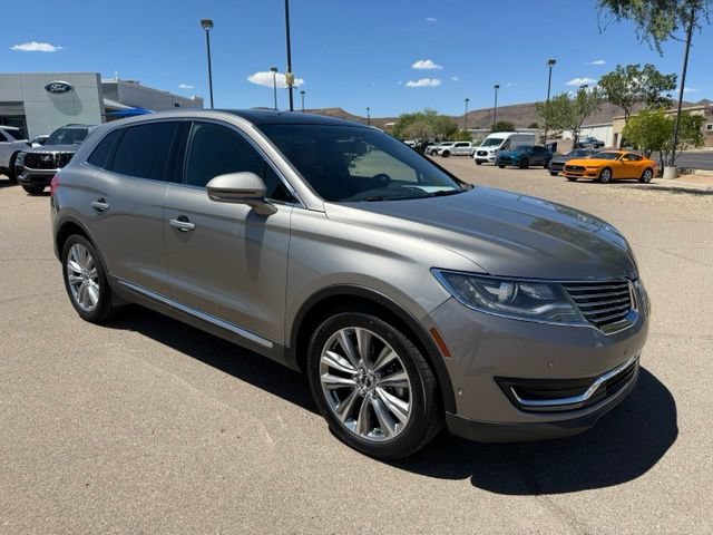 Used 2017 Lincoln MKX Reserve AWD/4WD image 3