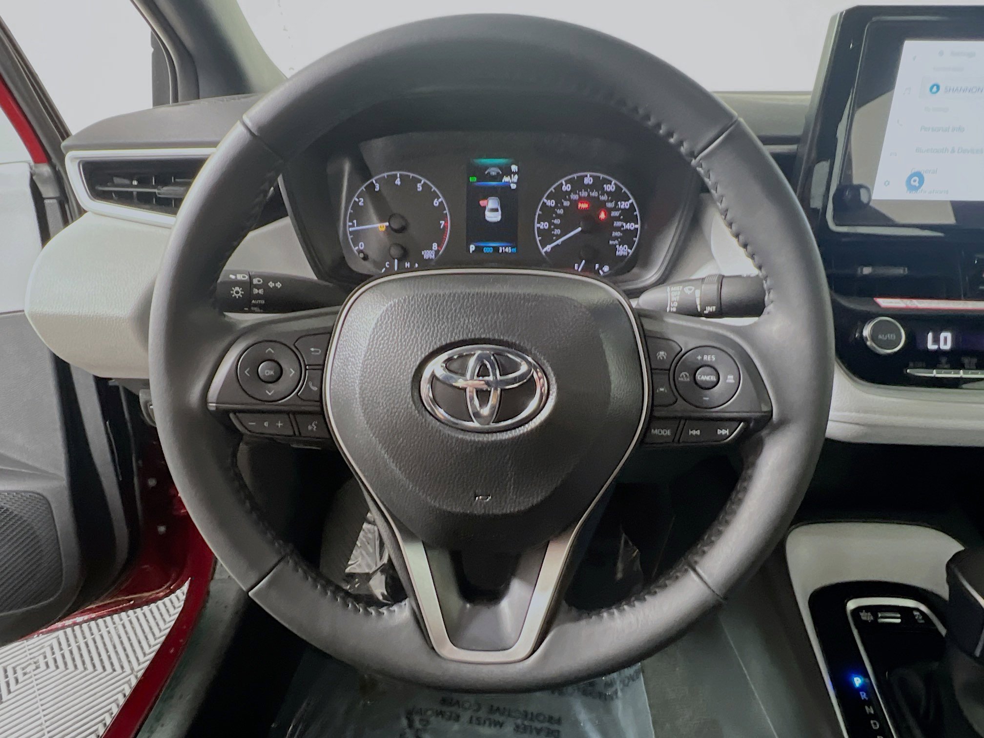 Used 2025 Toyota Corolla SE image 18