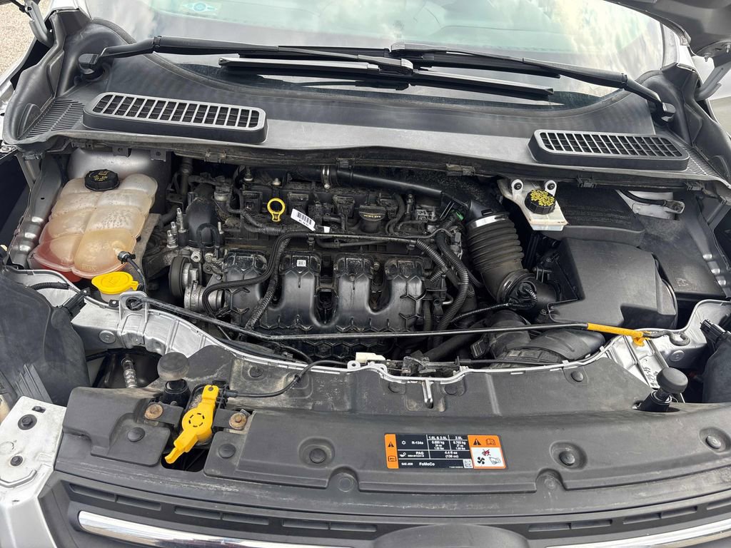 Used 2015 Ford Escape SE image 33