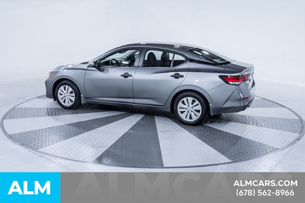 Used 2024 Nissan Sentra S image 5