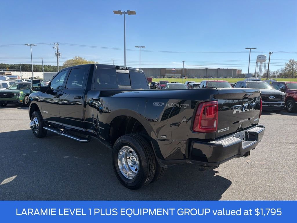 Used 2025 RAM 3500 Laramie w/ Sport Appearance Package AWD/4WD image 6