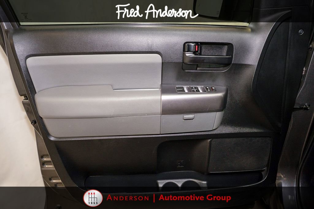 Used 2022 Toyota Sequoia SR5 AWD/4WD image 13