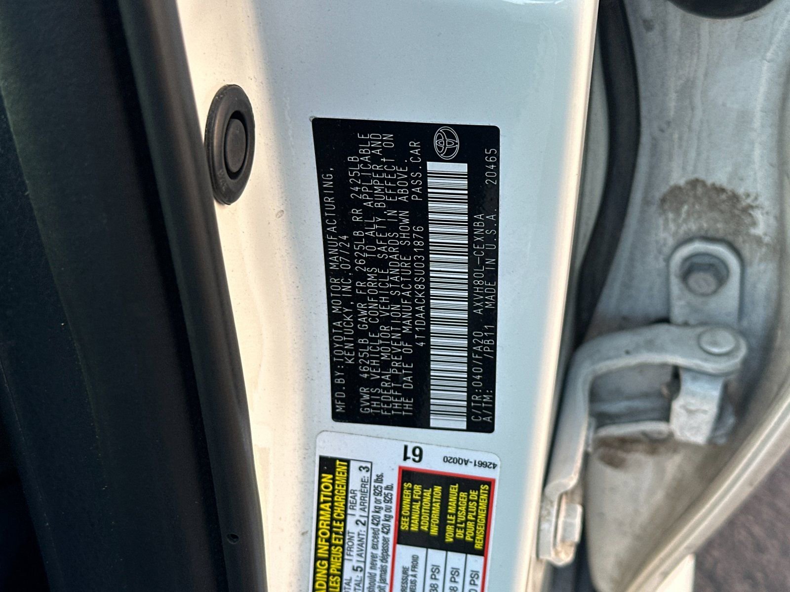 Used 2025 Toyota Camry LE image 25