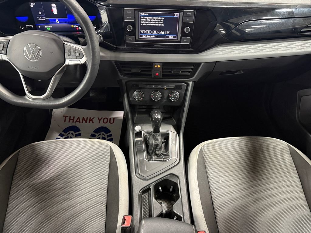 Used 2022 Volkswagen Taos S image 11
