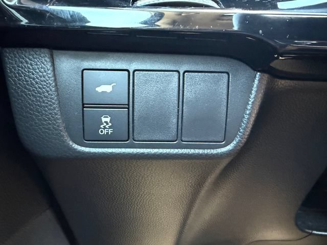 Used 2024 Honda CR-V EX-L image 11