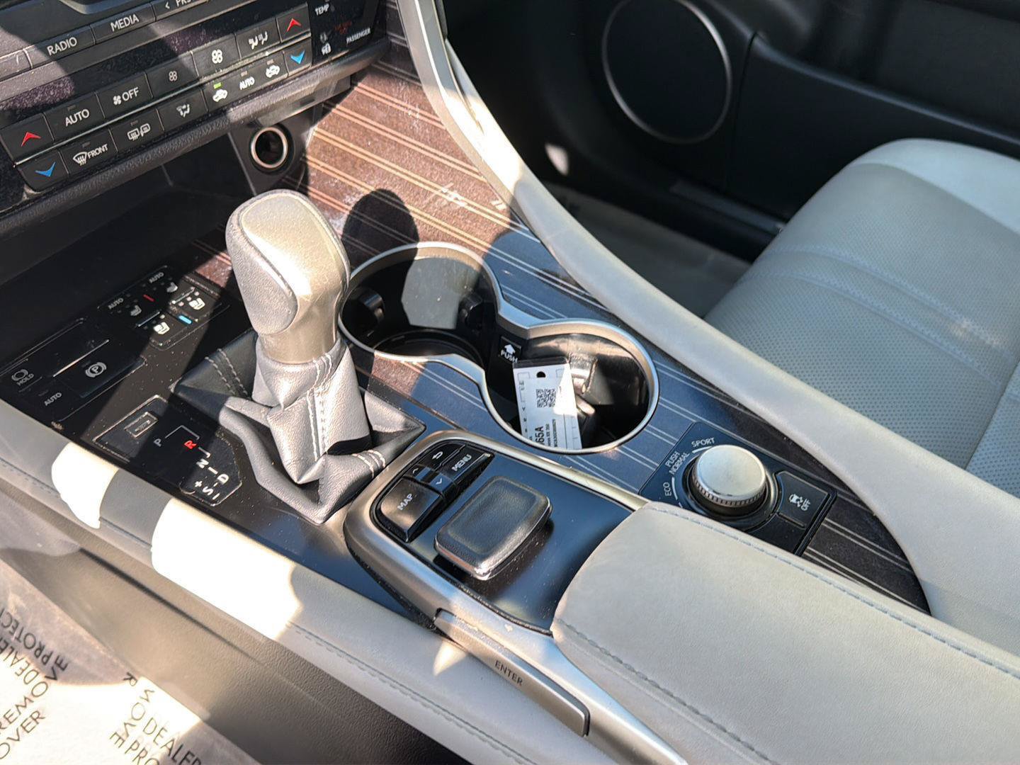 Used 2016 Lexus RX 350 FWD w/ Luxury Package image 29
