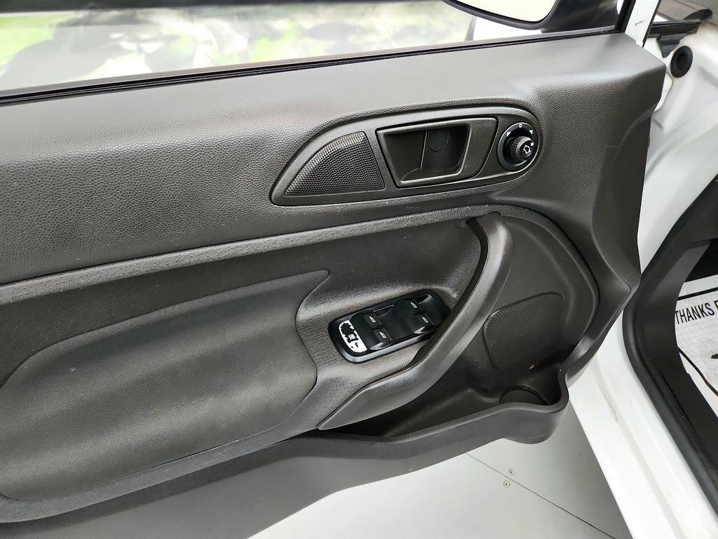 Used 2019 Ford Fiesta SE w/ Equipment Group 201A image 16