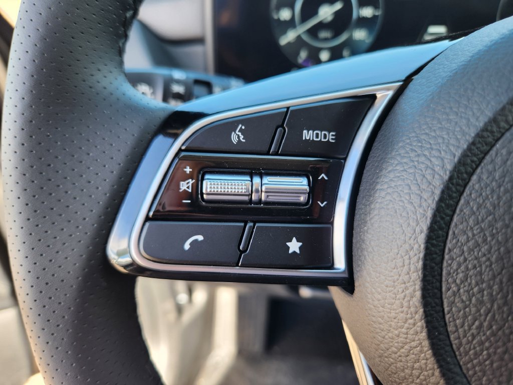 New 2026 Kia Seltos SX w/ SX Sunroof Package AWD/4WD image 16