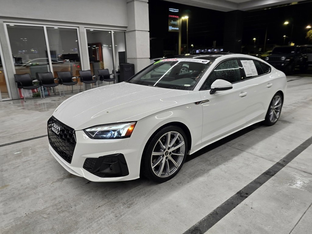 Used 2025 Audi A5 2.0T Premium Plus image 2