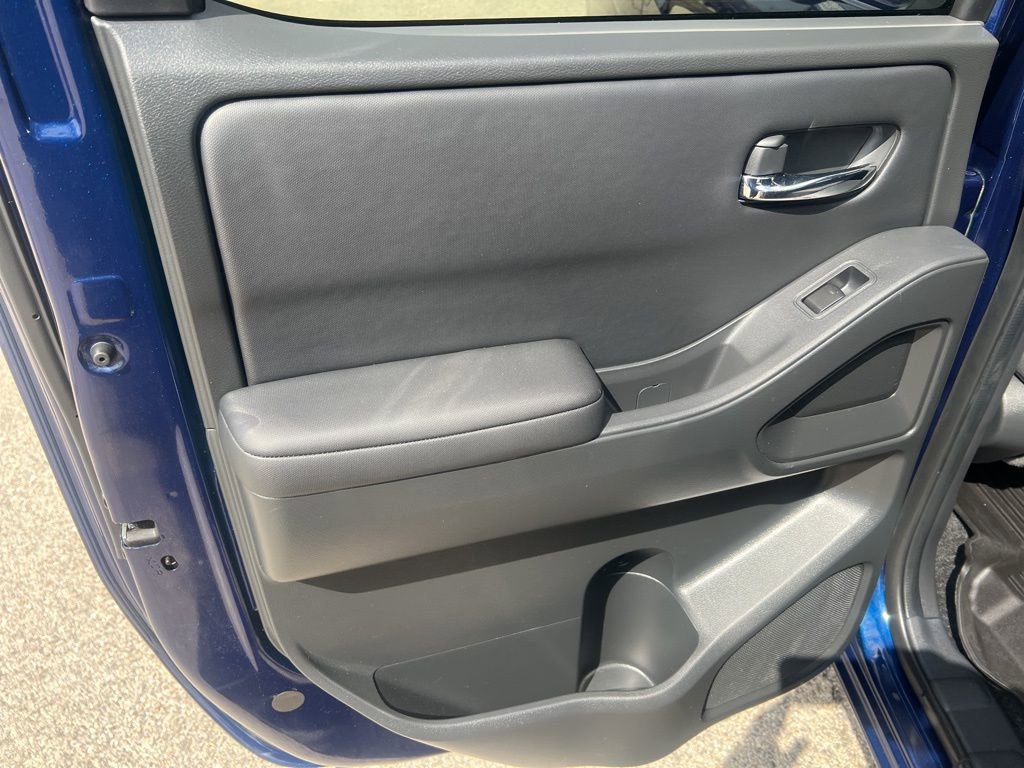 Certified 2023 Nissan Frontier SV w/ Technology Package image 10