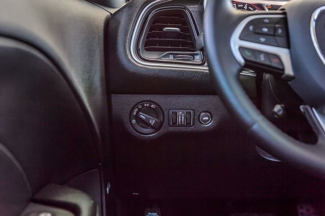Used 2015 Dodge Challenger SXT Plus w/ Sound Group II RWD image 29