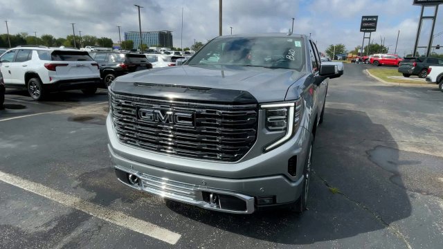 Used 2026 GMC Sierra 1500 Denali Ultimate AWD/4WD image 5