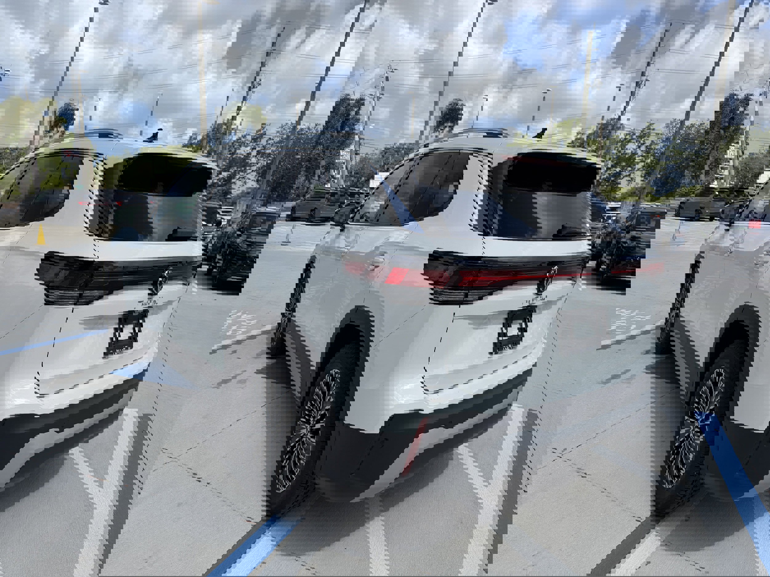 New 2026 Volkswagen Tiguan S image 5